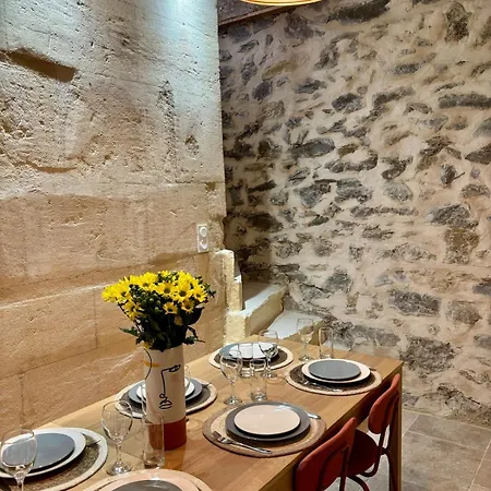 Dom wakacyjny Jolie Maison En Centre Avec Climatisation Grand Lit Double Arles