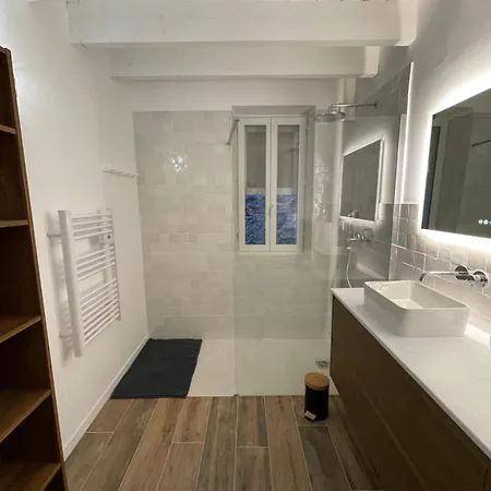 Jolie Maison En Centre Avec Climatisation Grand Lit Double Dom wakacyjny