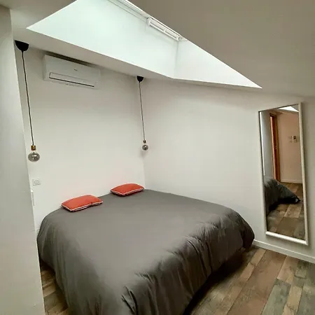 Jolie Maison En Centre Avec Climatisation Grand Lit Double * Arles